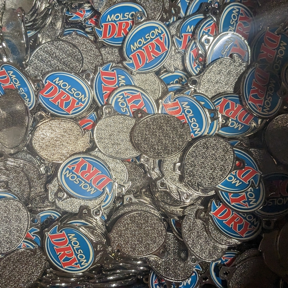 3 lbs of Molson Dry Keychains